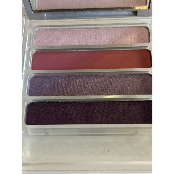 MODELS PREFER Four Your eyes Quad eyeshadow applicator .18oz purple tone Eye - Picture 3 of 10